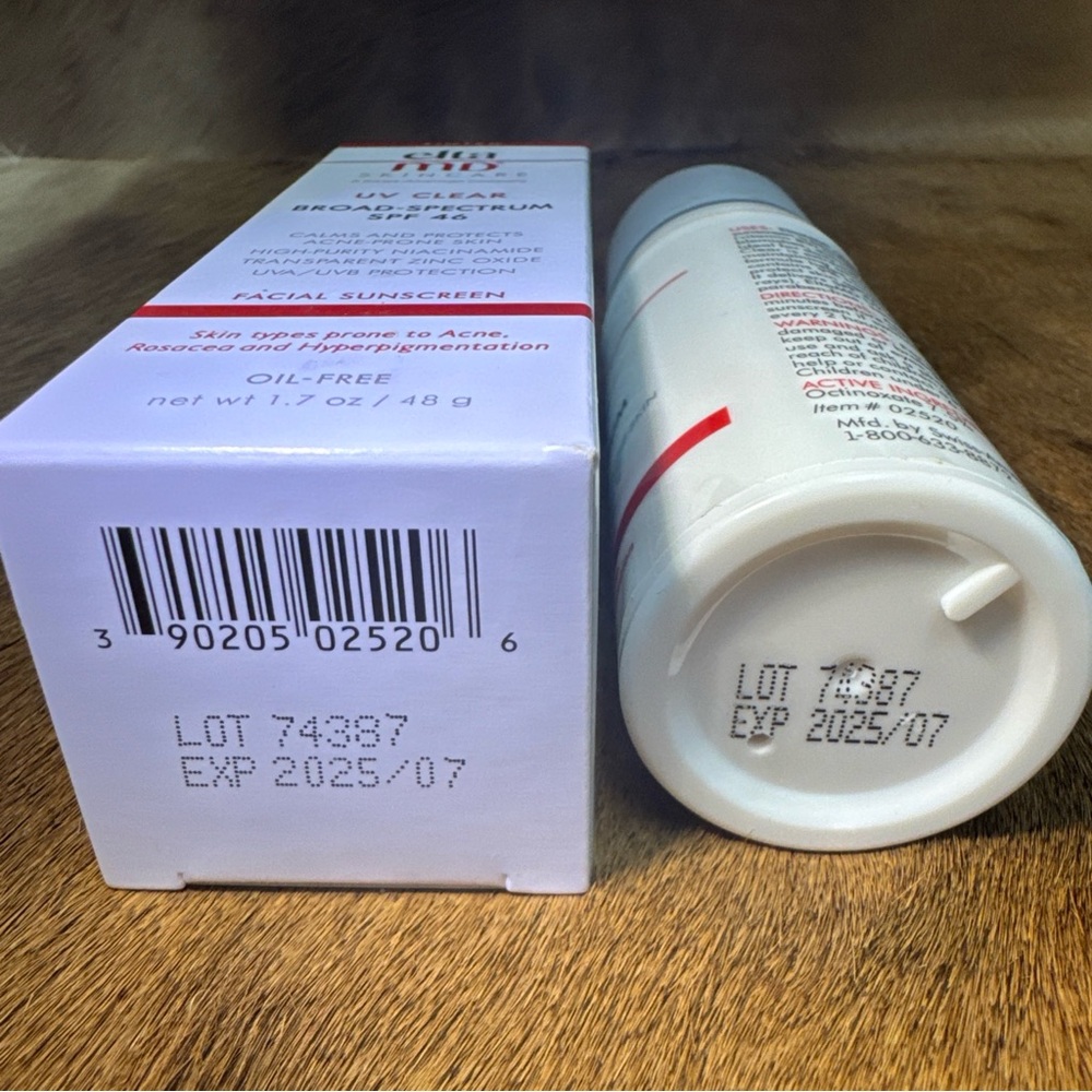 Elta MD UV Clear TINTED Broad-Spectrum Facial Sunscreen SPF 46 1.7 Oz New - Picture 8 of 16